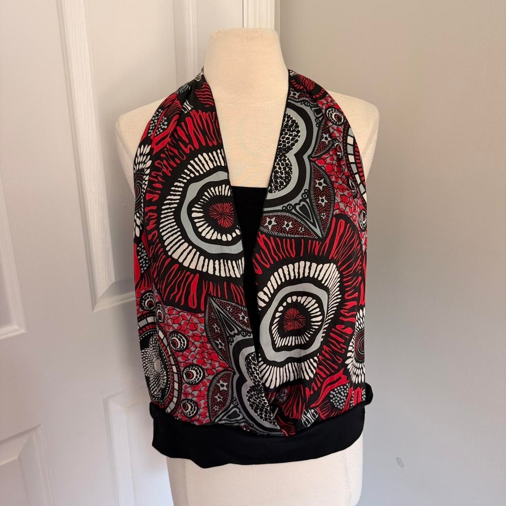 Y2K BLACK AND RED ONE CLOTHING ABSTRACT PRINT HALTER NECK TANK TOP